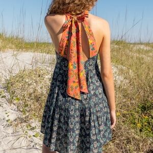 Black Friday! Natural Life NWT Size M. Floral Halter Dress with Tie